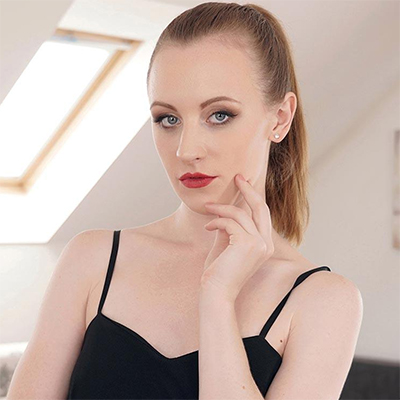 Emma Fantasy VR adult performer profile