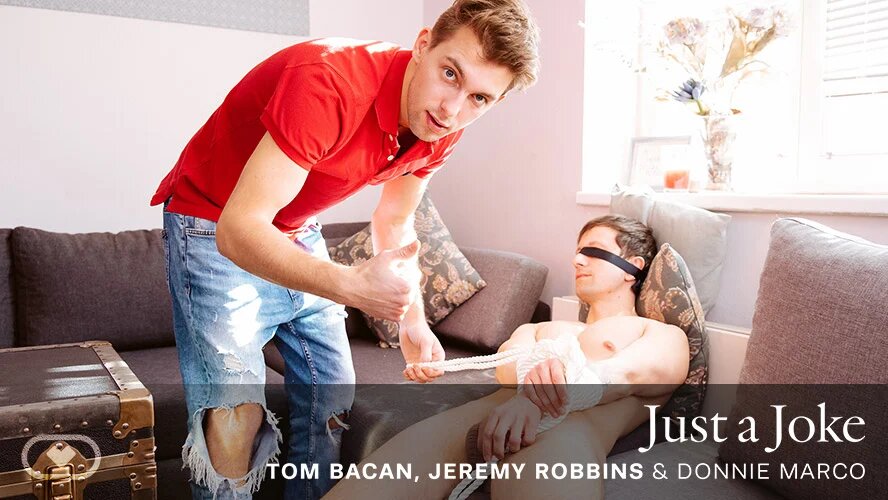 Donnie Marco and Jeremy Robbins perform anal and oral sex in a gay VR POV scene featuring Tom Bacan in 60 frames per second.