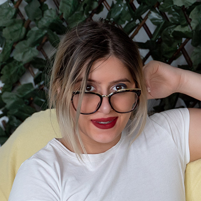 Isabella Snow VR adult performer profile