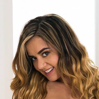 Luisa VR adult performer profile
