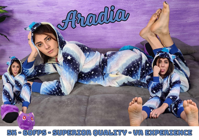 Aradia in hooded pajamas and purple slippers poses solo in a 4K non POV VR scene with 60 FPS quality.