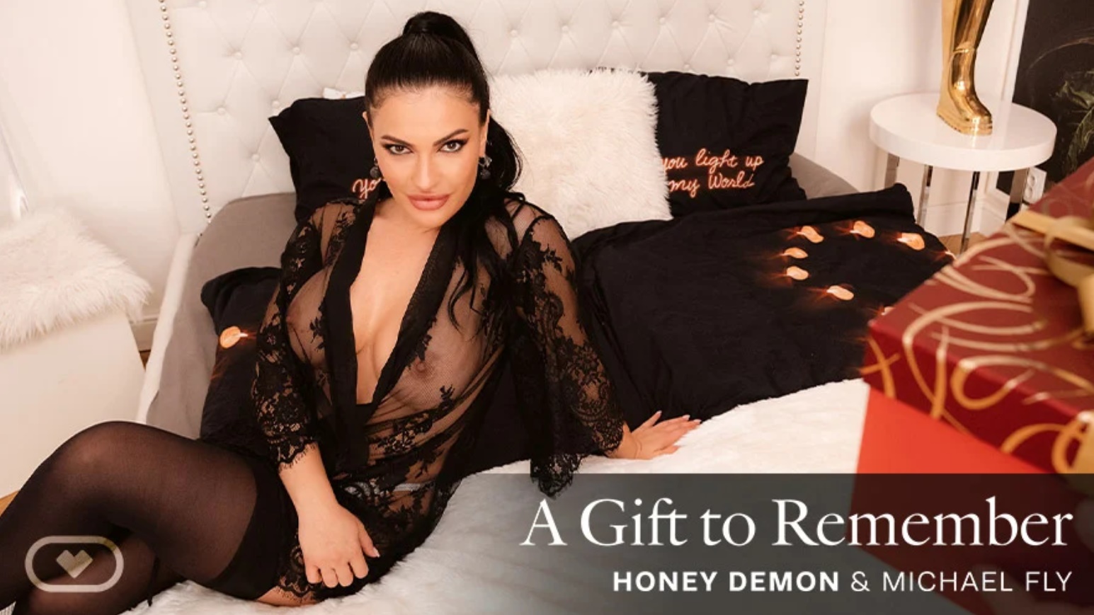 Honey Demon's 8K VR Christmas Blowjob & Cowgirl