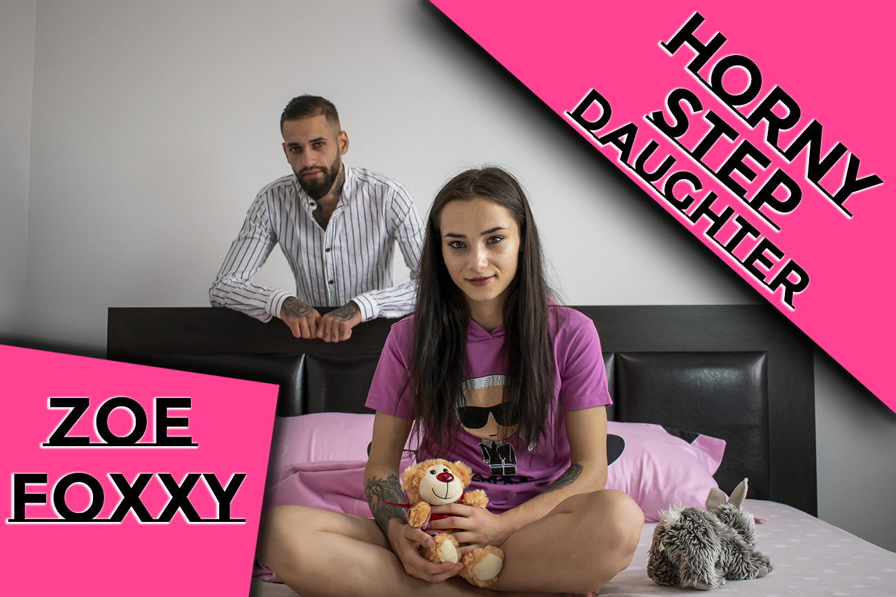 Zoe Foxxy performs oral sex on her stepfather in a POV VR scene with 60 FPS passthrough.