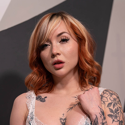 Eva Ray VR adult performer profile