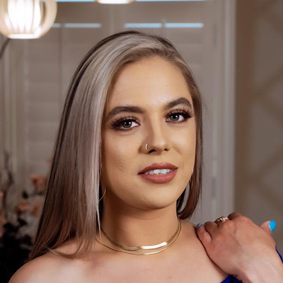 Lana Analise VR adult performer profile