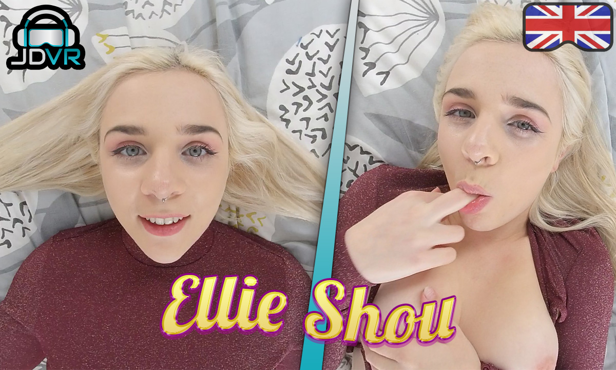 Ellie Shou performs a solo POV scene in 4K VR with 60 FPS framerate for immersive virtual reality viewing.