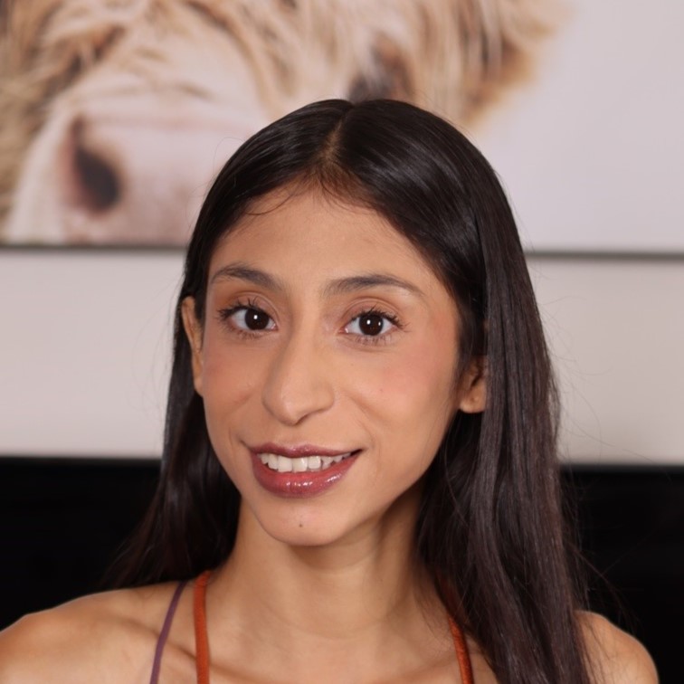 Sona Bella VR adult performer profile