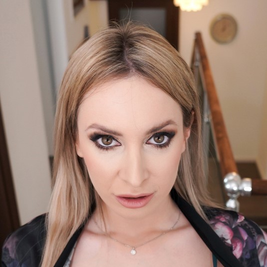 Micky Muffin VR adult performer profile