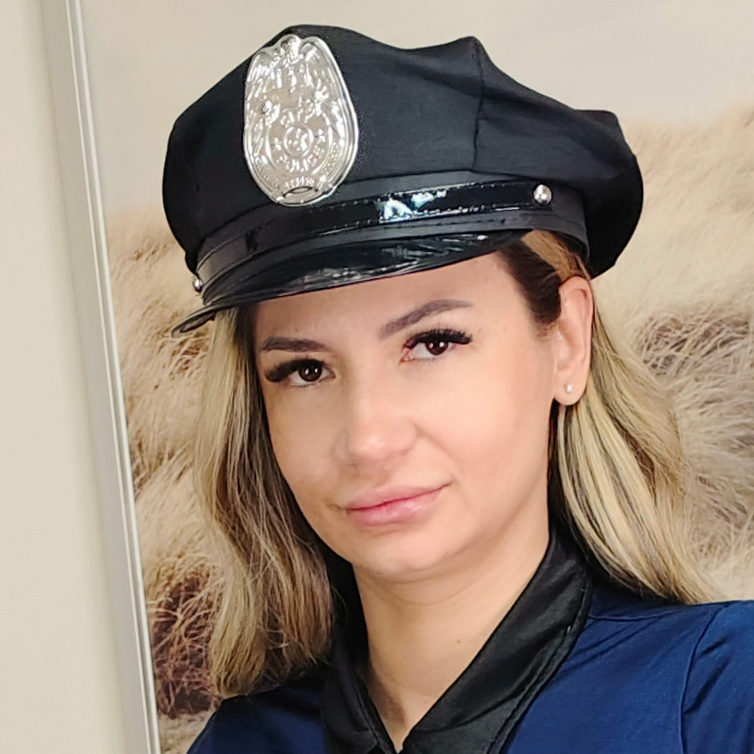 Ava Shinezz VR adult performer profile