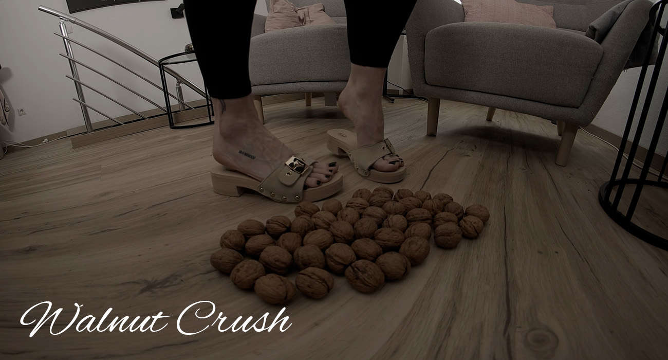 Sabdeluxe performs a solo POV fetish act in a walnut themed setting, featuring 4K resolution and 60 FPS VR passthrough visuals.