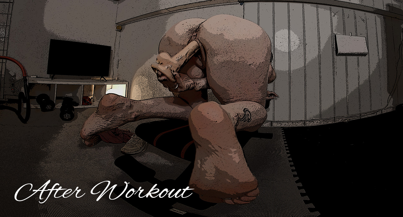 Sabdeluxe performs a solo workout in a gym setting captured in 4K resolution with 180 degree VR and 60 FPS frame rate.